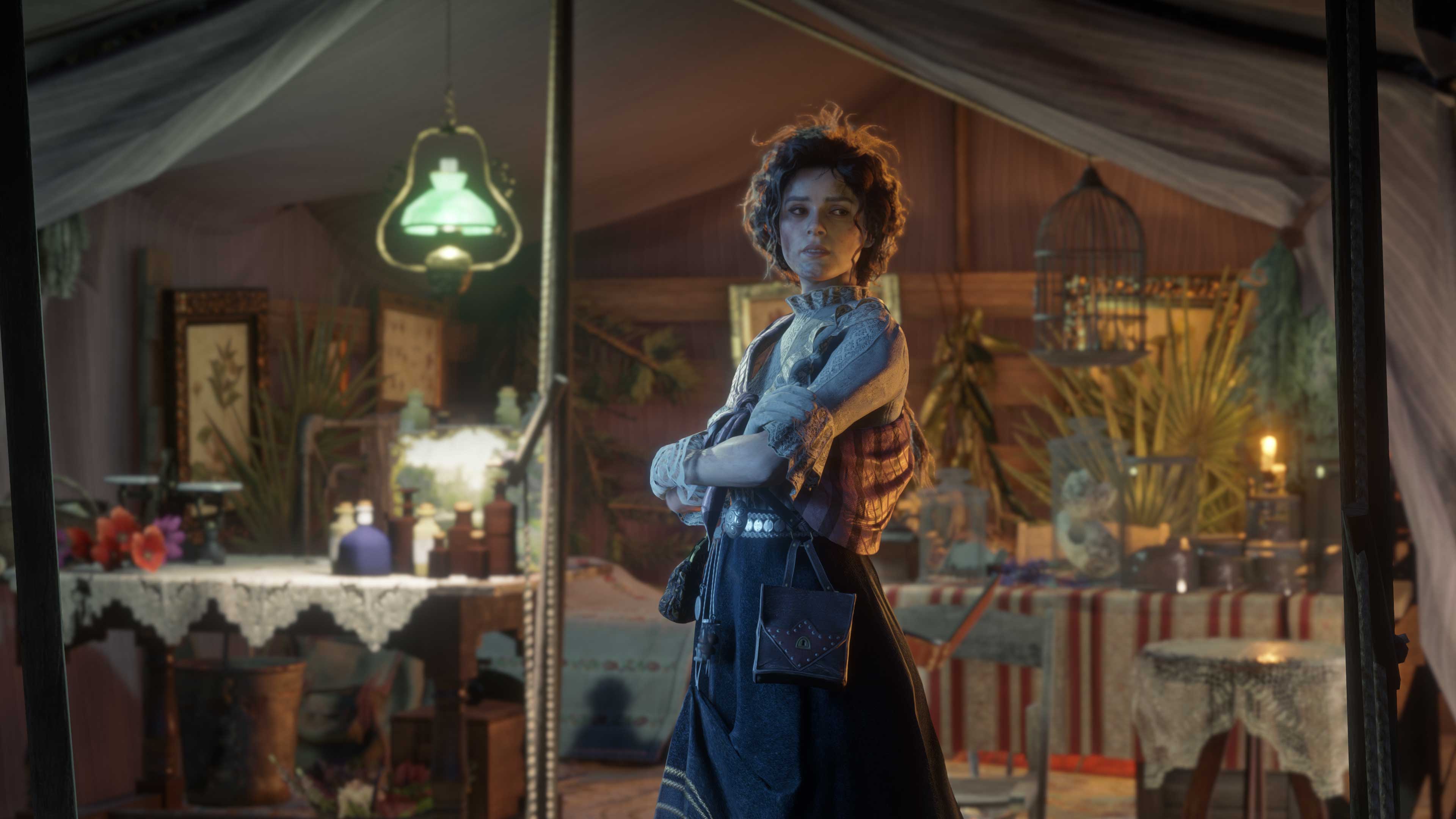 Harriet Davenport perto da sua tenda.