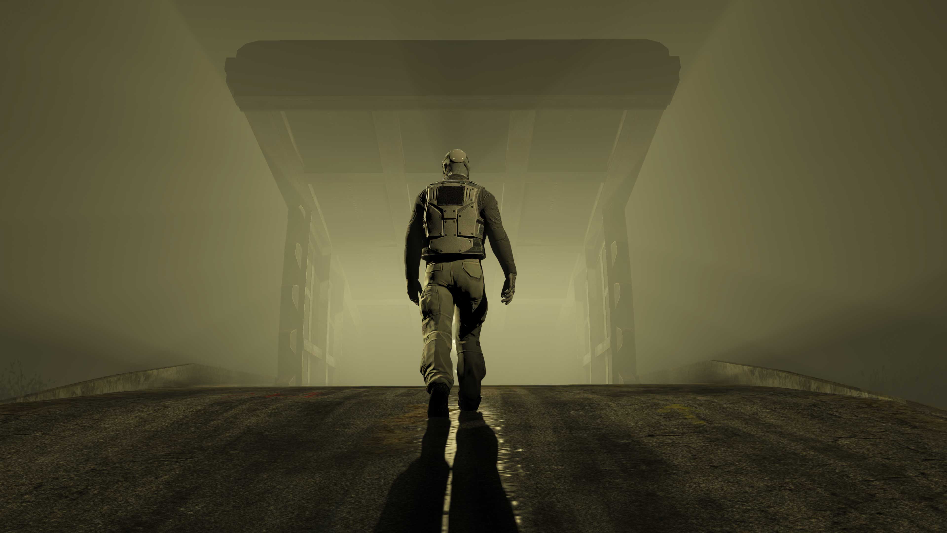 immagine di un giocatore di GTA Online che si avvicina all’entrata del bunker